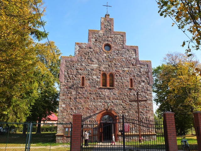 Targowo - kościół 
