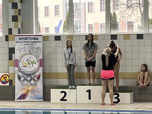 Pływacy z naszej szkoły