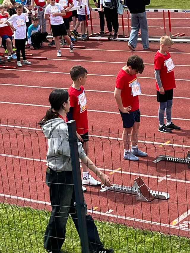 Nasi uczniowie na zawodach lekkoatletycznych!