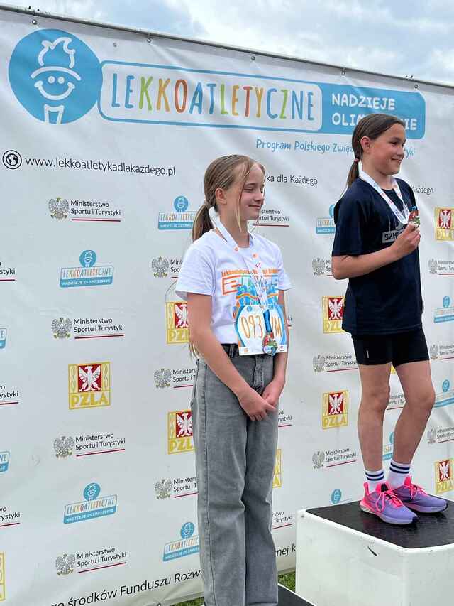 Nasi uczniowie na zawodach lekkoatletycznych!