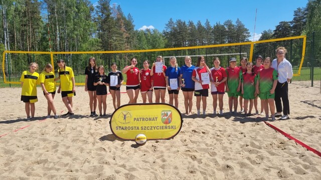 Z plażówki wracamy z medalami oraz I MIEJSCEM
