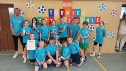 Udział uczniów w turnieju gry w „dwa ognie”