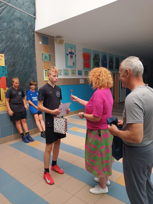 Wręczenie nagród w konkursie na najlepszego sportowca i pozytywnego kolegę