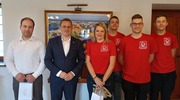 Młodzi ratownicy na wizycie u burmistrza